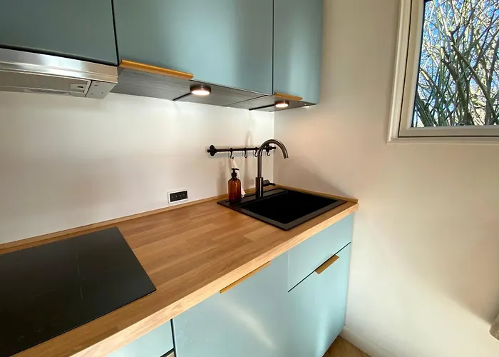 Apartment Private And Lush Tiny House 250m From *